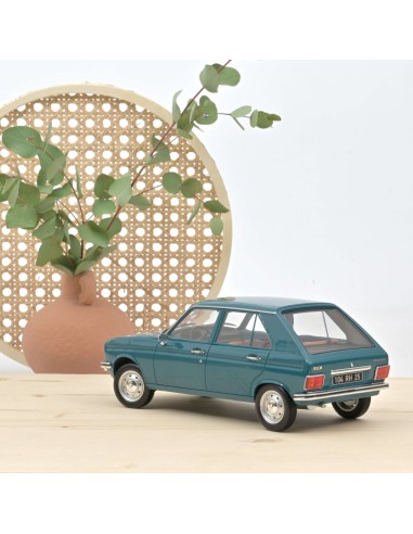 1:18 PEUGEOT 104 GL 1977 REGENCE BLUE